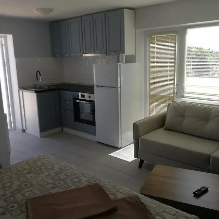 Guest house христови 3*